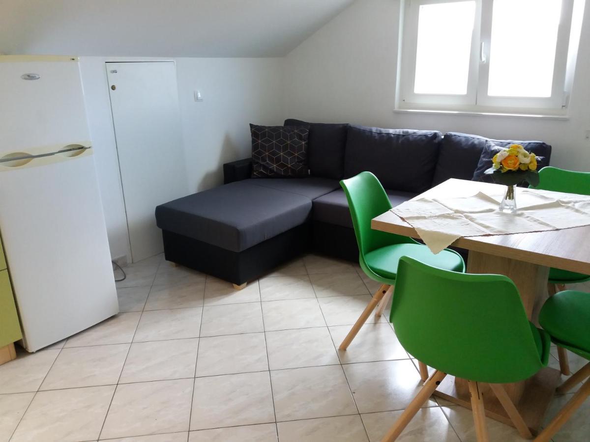 Apartmani Lana Brodarica  Εξωτερικό φωτογραφία