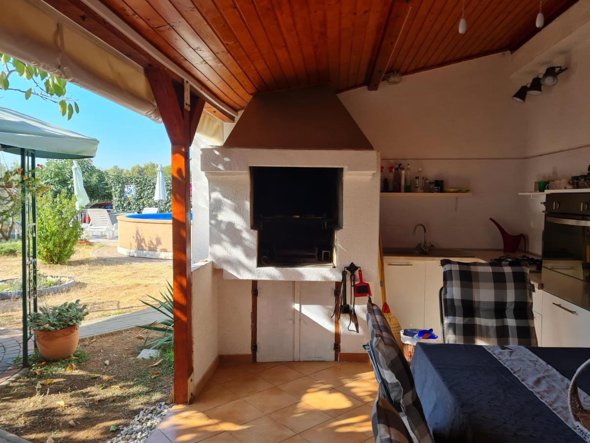 Apartmani Lana Brodarica  Εξωτερικό φωτογραφία
